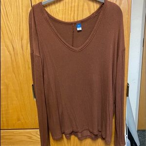 old navy long sleeve shirt